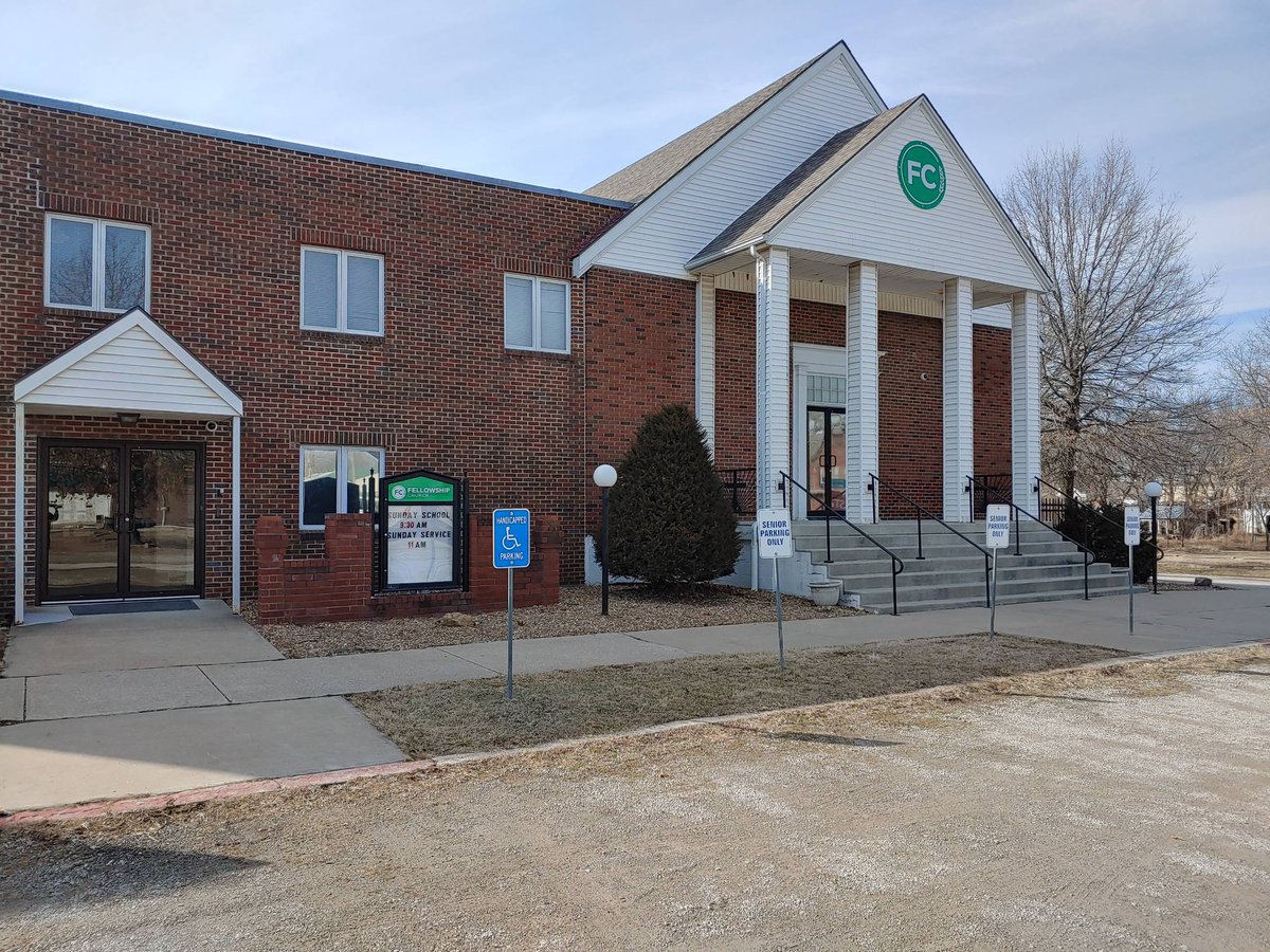 PastorCLW's tweet photo. Stoked to see @fcfamilykc launching a neighborhood church in Archie, w/neighborhood staff, speaking neighborhood language living to bless its neighborhood Easter 22’ #fclife https://t.co/dwNy4iKEiq