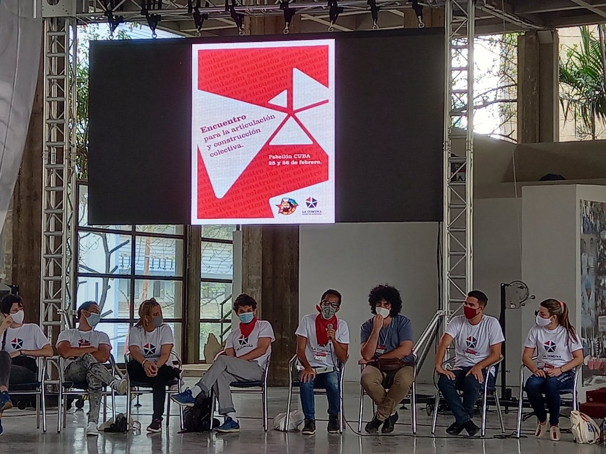 #Ahora | Debate sobre el Proyecto de Resolución sobre Articulación y Trabajo político del I Encuentro La Comuna. 
-Discusión conceptos emergentes, revolucionarios, activismo y militancia
-Peligro de la tecnocracia
-Defender garantías de la Revolución en tiempos de crisis. 
Etc