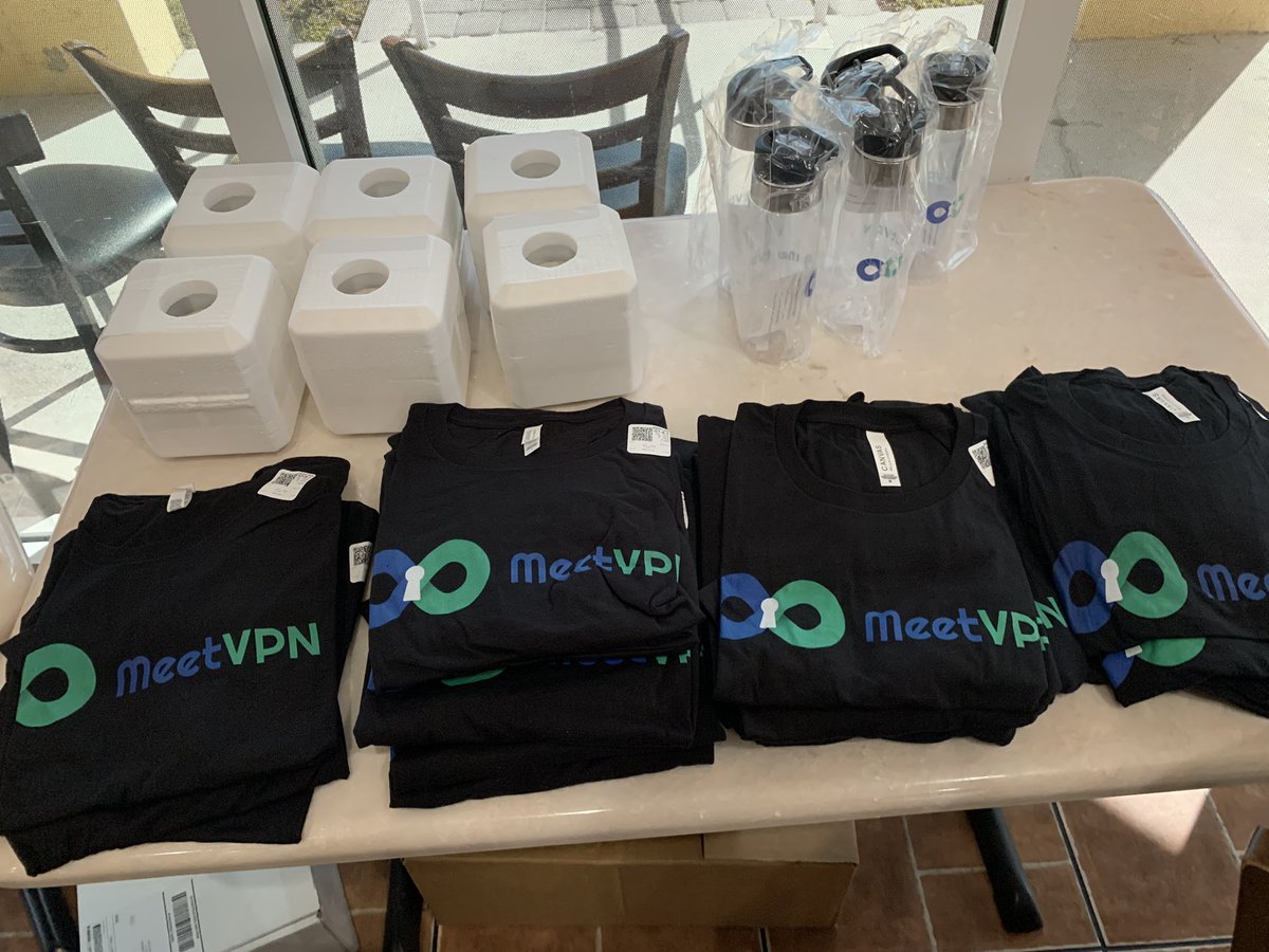 MeetVpn's tweet photo. Felices de compartir con los nuevos integrantes de nuestra comunidad. Gracias @eliecer_cuba https://t.co/v86x9eM6Ec