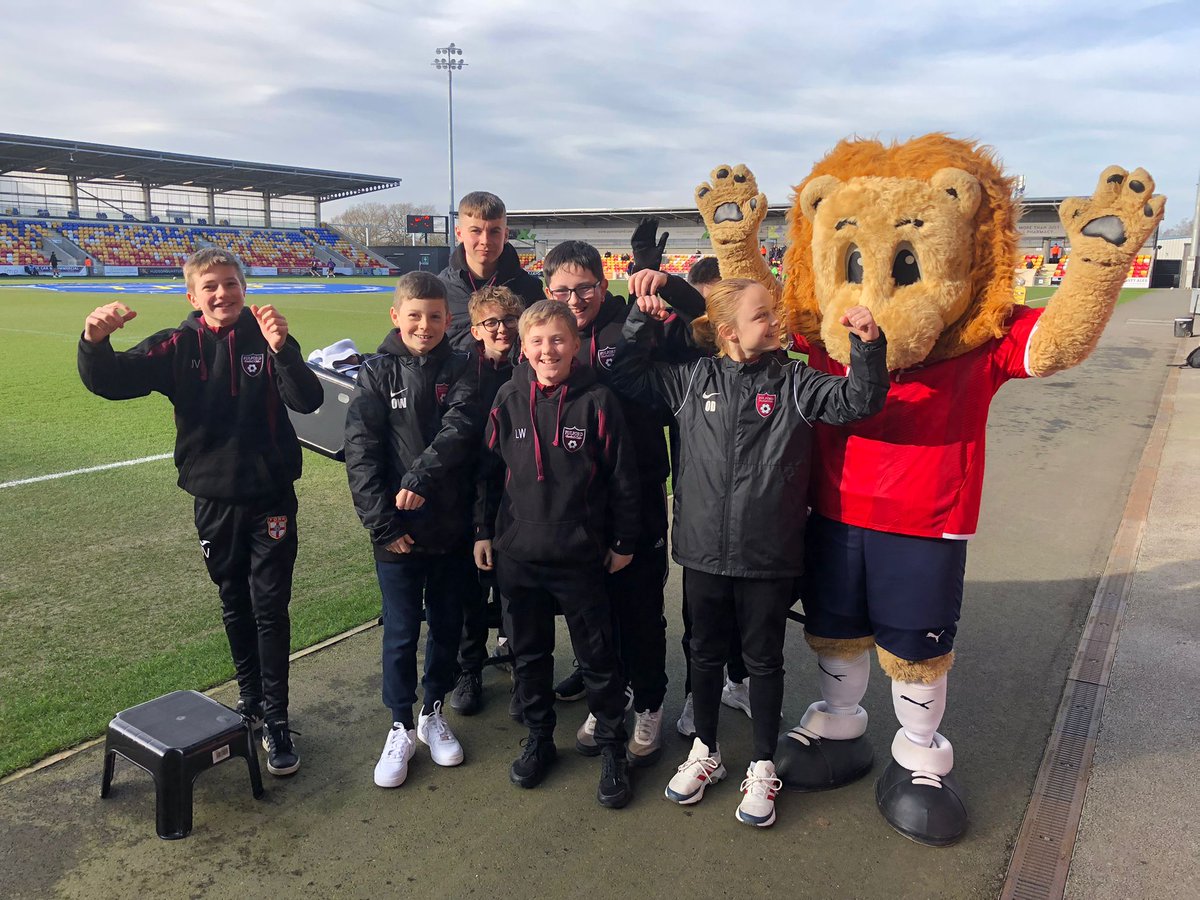 YorkCityFC's tweet photo. Thanks to our ballboys today, Fulford U12s!

#YCFC 🔴🔵 https://t.co/qNsiXMBj3o