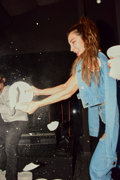 Tarkan kötü şarkı çıkarınca ben.