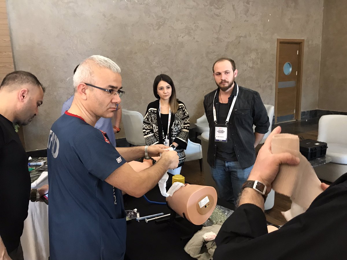 TTacmed's tweet photo. 5. TATD Kurs Günleri Kongresi Taktik Tıbbı kursumuzdan kareler #taktiktibbi @TrTATD @tatdkursgunleri @orhancinar @erkanaydinmd https://t.co/TFLRgk8O0o