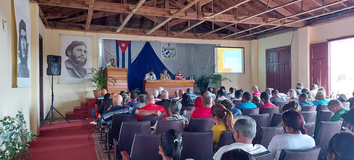 XXIV Sesión Ordinaria del XVII Mandato de la Asamblea Municipal del Poder Popular en Viñales. 
Sergio Hernández Gil, Intendente Municipal, presenta desglose del presupuesto del año 2022 y el plan de medidas para disminuir el déficit fiscal en el presente año.
<a href="/AsambleaCuba/">Asamblea Nacional Cuba</a>