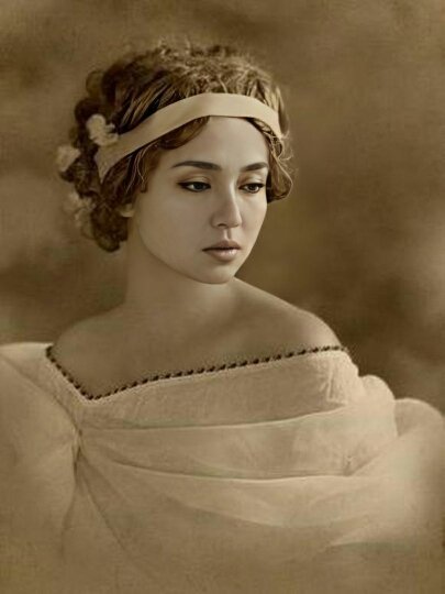 haya_heart11's tweet photo. Kathryn Bernardo Vintage #FaceJoy https://t.co/bqrAP60KBk