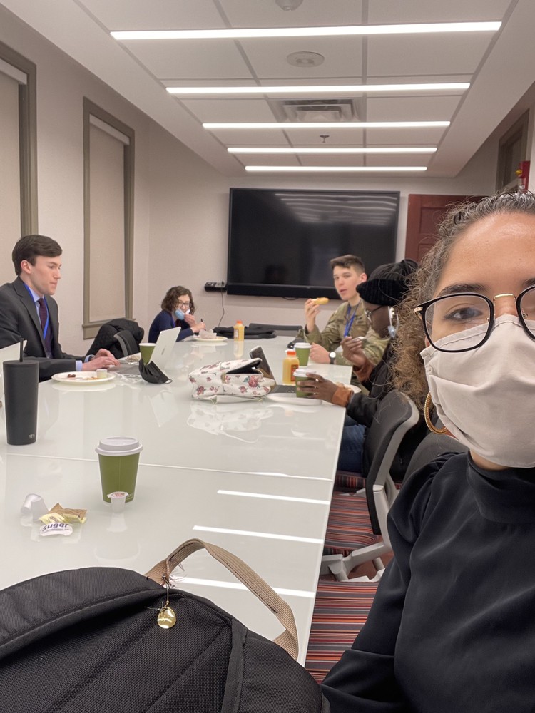 USAUKSim2022's tweet photo. Our spy was captured, tourted and denied food and water whilst she was made to watch the Venezuelan delegates savour their meal. We have now successfully extracted her. The Venezuelans sustained high casualties during this extraction. No US casualties. https://t.co/F81qKu7wir