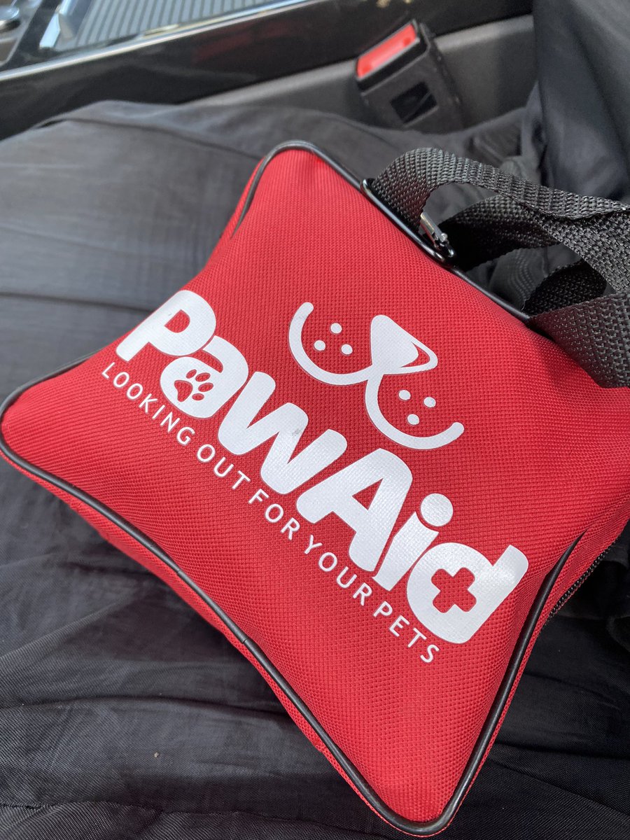 Do you take a dog first aid kit on walks? I’m so glad we do, Maya got a splinter in her paw today. The <a href="/PawAidOfficial/">PawAidOfficial</a> first aid kit is fab so comprehensive we give it a 5 🐾 rating. I Managed to pull the splinter out with the tweezers and then clean the puncture wound up.