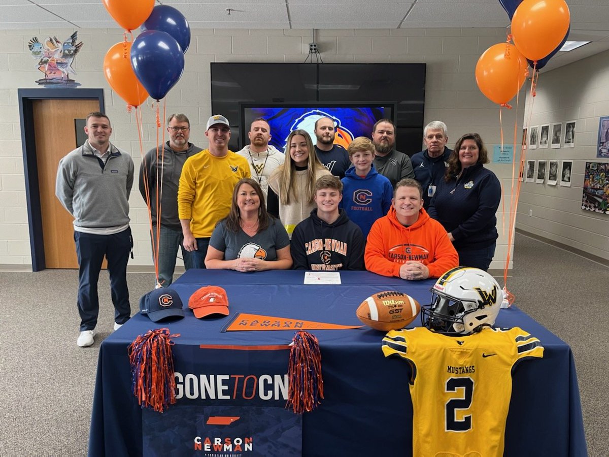 FB_Recruting_WV's tweet photo. Yesterday we got to celebrate one of the best to ever do it @valley_fb Congratulations @spencer_jacks0n go do some great things! https://t.co/JSzepUu5rG