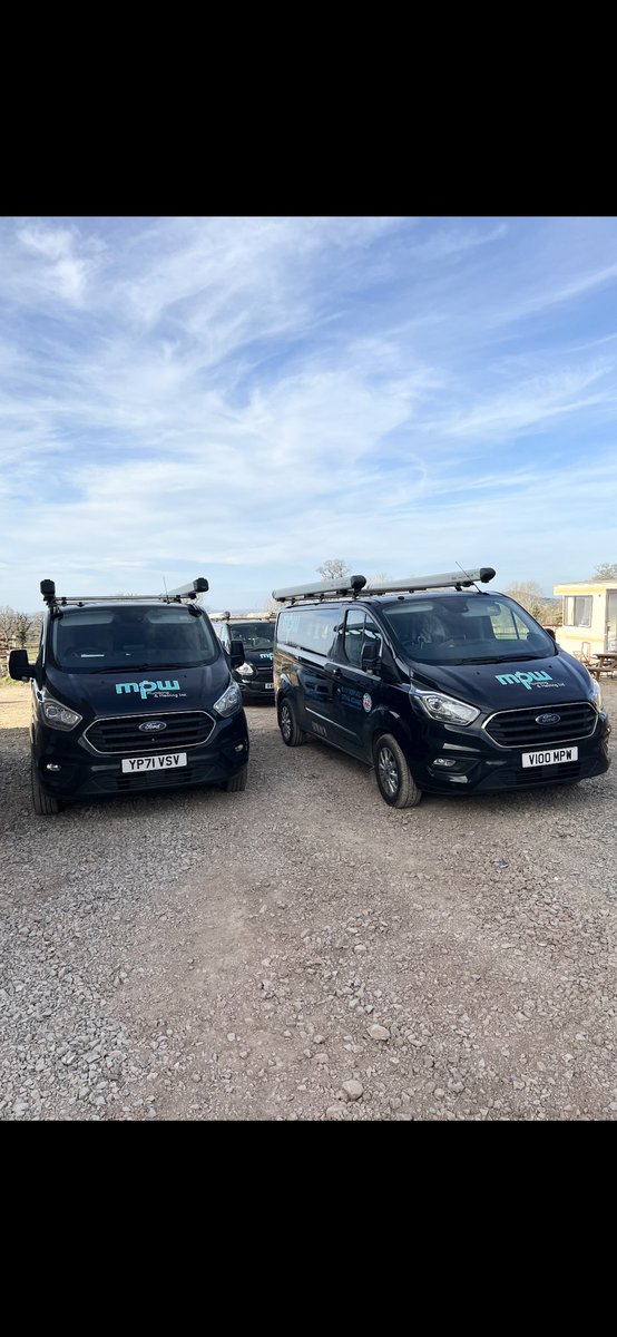 Some of the team unlucky to be working on such a glorious day, but a nice change from city life.