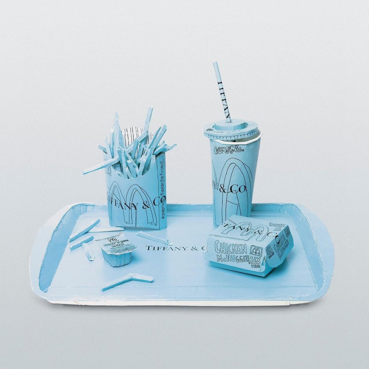 AndersonCopperx's tweet photo. Tom Sachs 

Tiffany Value Meal, 1998
cardboard, paper, ink, thermal adhesive

Idea for artists today is maybe a Coinbase/OpenSea branding package remixed with a Supreme product set.

Do not limit your vision of art to collectors/friends surrounding you not knowing art. https://t.co/fceaask4jP