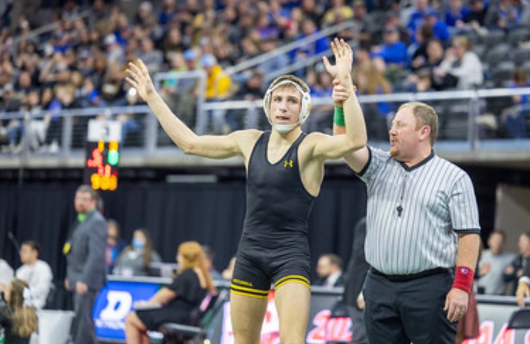 Amy Tyler tweet media