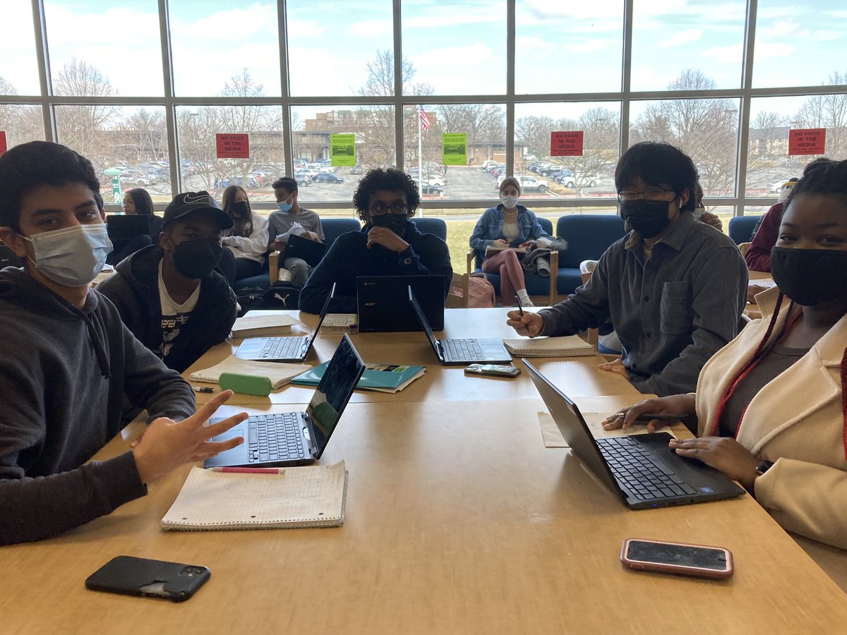 hcpss_wlhs's tweet image. Great turnout for Saturday Study Hall! Wildecats putting in the work! 💚💛 #ohana #equitablelearningcommunity