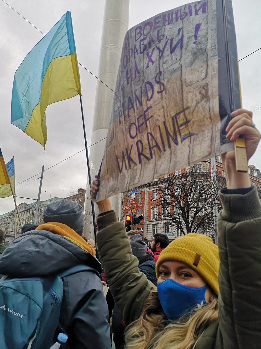 colmmarum's tweet photo. Hands off Ukraine Putin #UkraineInvasion https://t.co/Kz0LZNjVEC