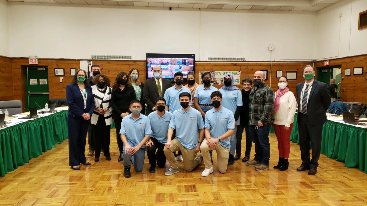 BhsInventeam's tweet photo. The Brentwood Board of Education recognizes the Brentwood Lemelson-MIT invenTeam for their achievements. Check us out on 3/2/22 at 5:00 pm EST https://t.co/dgavuyHlGQ. Stay tune to see us present our invention, the M.U.S.C.L.E! @LemelsonMIT #BHSInvenTeam #MarshMUSCLE https://t.co/BKZV5tw90I