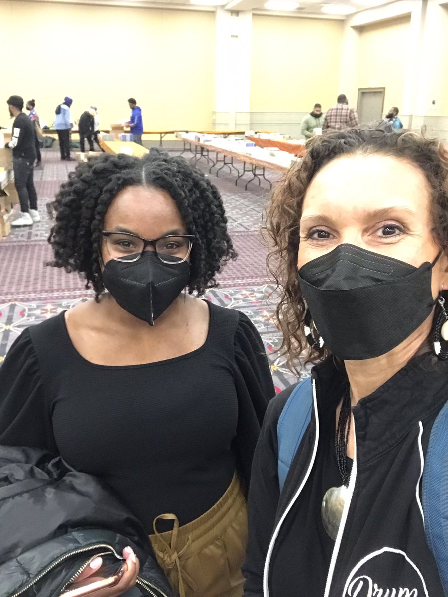 The African American Children’s Book Fair is an amazing gathering of kids’ book creators…and kids! Hundreds will be coming soon! W/ @janeebrittany #AACBookfair #kidsbooks #blackpride #readblack