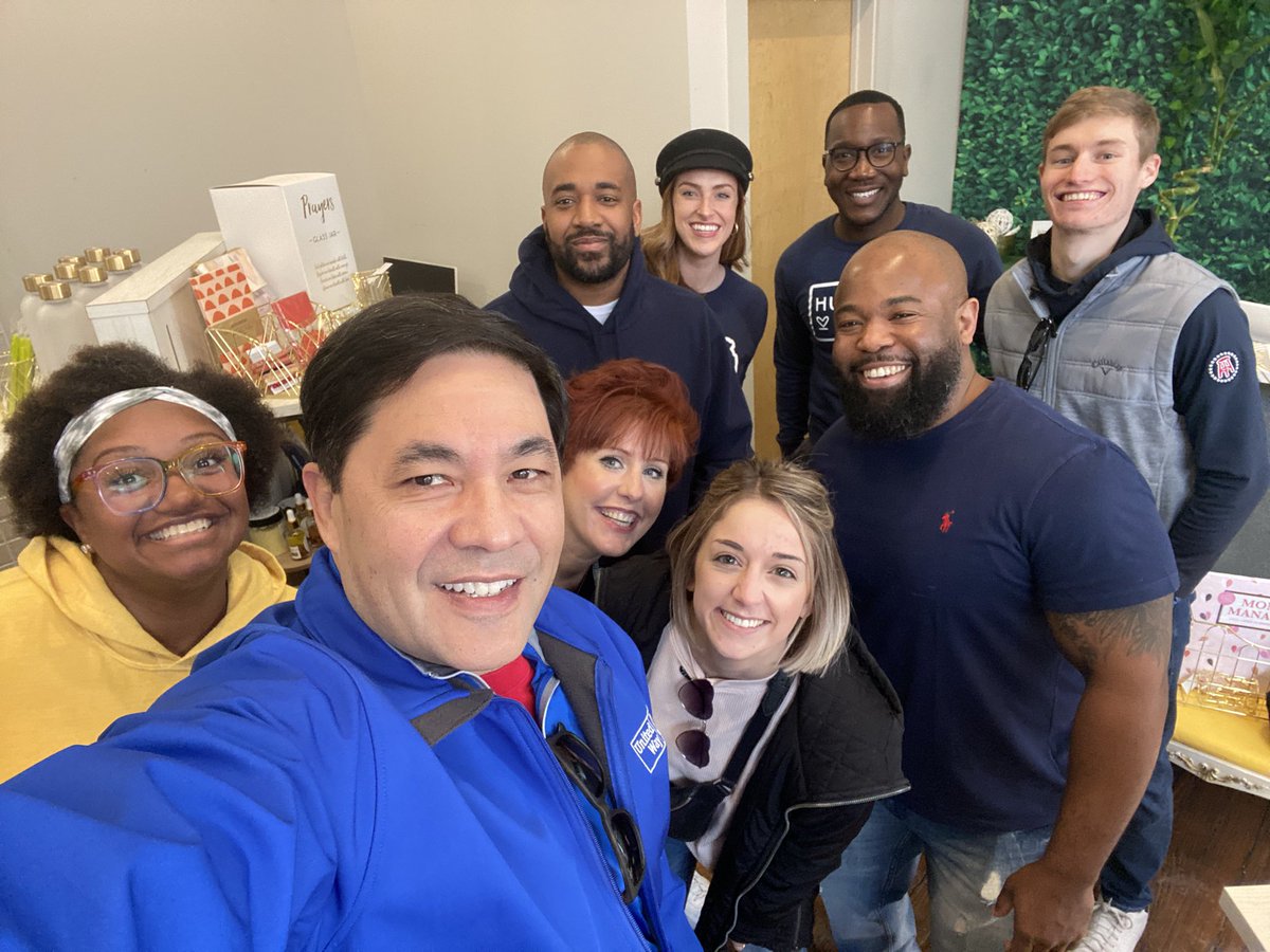 PeteNajera1's tweet photo. Love how our community shows up to support others! The Lead for Kansas merch is selling fast at Boutique 5! #LeadForKansas #StartWhereYouLive #HustleandHeart #ILoveWichita https://t.co/IH79vXFLOg