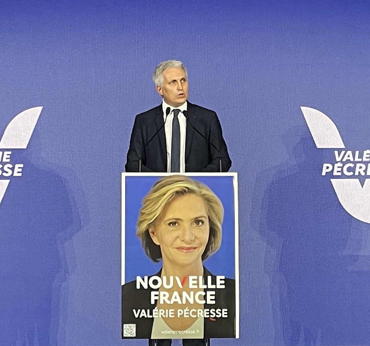 joelbruneau's tweet photo. Chère @vpecresse, je suis fier de t’accueillir à #Caen sur cette terre de libertés. La liberté de Tocqueville, celle venue de la mer en 1944, du Général de Gaulle et des fondateurs de notre République. Je suis fier de soutenir ton projet pour cette élection présidentielle. https://t.co/McyawCaOY0
