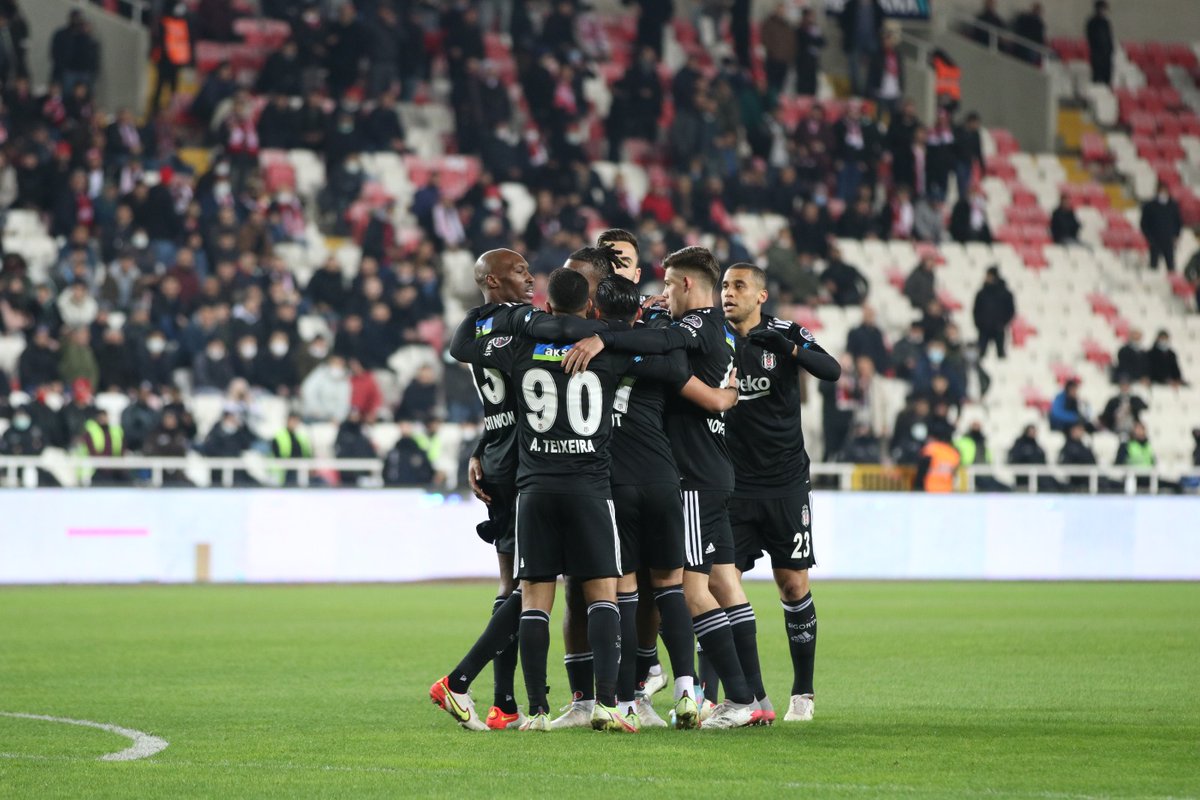 demarkeglobal's tweet photo. FT | Sivasspor 2-3 Beşiktaş https://t.co/6vVp21cjrV