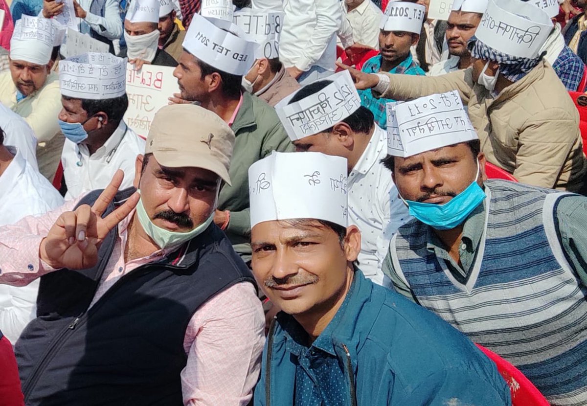 #BEdTET2011_जय_अखिलेश_तय_अखिलेश
बीएड टेट2011 विजय की ओर,देश के सबसे बड़े एक्टिव अचयनित संगठन ने ठाना है, अखिलेश भैया को मुख्यमंत्री बनाना है। <a href="/yadavakhilesh/">Akhilesh Yadav</a> <a href="/jayantrld/">Jayant Singh</a> <a href="/proframgopalya1/">Prof. Ram Gopal Yadav</a> <a href="/oprajbhar/">Om Prakash Rajbhar</a> <a href="/sunilyadv_unnao/">Sunil Singh Yadav</a> <a href="/RajeevRai/">Rajeev Rai</a> <a href="/BhadauriyaAnand/">Anand Bhadauria</a> @samjwadiUP <a href="/SunilvermaSun14/">चौधरी सुनील बर्मा</a>