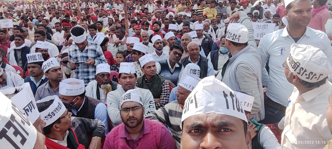 #BEdTET2011_जय_अखिलेश_तय_अखिलेश
विकास का पहिया 
अखिलेश भैया। 
<a href="/samajwadiparty/">Samajwadi Party</a> <a href="/yadavakhilesh/">Akhilesh Yadav</a> <a href="/MediaCellSP/">Samajwadi Party Media Cell</a> <a href="/proframgopalya1/">Prof. Ram Gopal Yadav</a> <a href="/mr_kidwai/">Mujahid Kidwai</a> <a href="/rajeevdubeyjhs/">Rajeev dube BEdTet2011</a> <a href="/Shashikant0764/">Shashikant singh(B.ed Tet 2011)</a> <a href="/sharafath90/">sharafat hussain</a> <a href="/bstvlive/">भारत समाचार | Bharat Samachar</a> 
1t