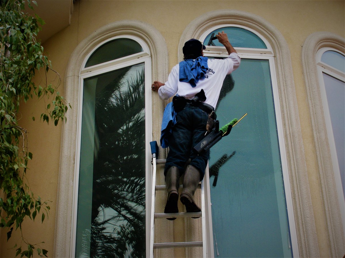 WindowBright1's tweet image. Premium Window Cleaning, Servicing Las Vegas, Henderson, Boulder City and more for over 30 YEARS!
