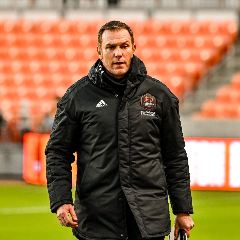 HoustonDynamo's tweet photo. Some of the biggest names in @Concacaf blossomed under his watch.

Now, Chris Martinez is ready to utilize his experience in H-Town 🤘