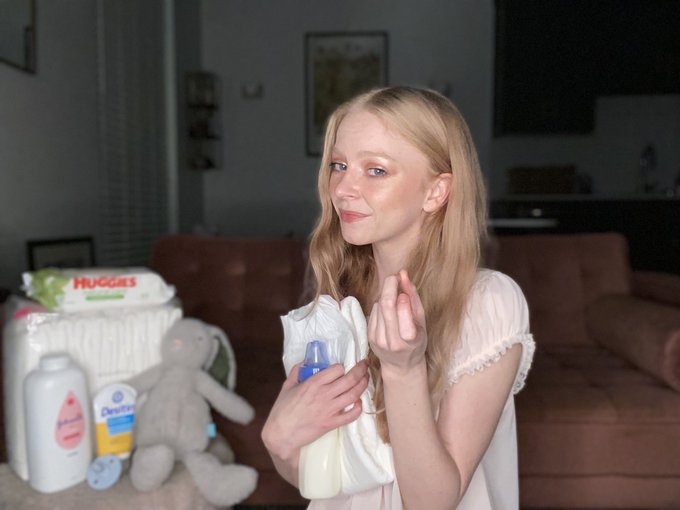 MILF wannabe https://t.co/nxTX4DQMes<a href="/tag/tbt"class="tags"><span>#tbt</span></a>