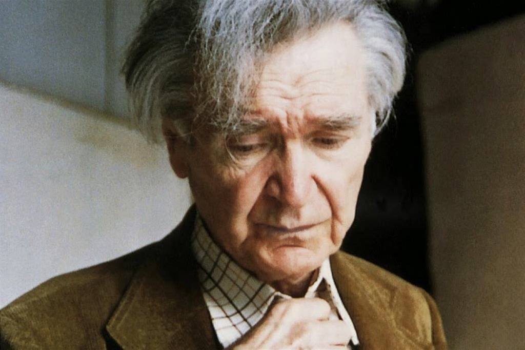 Poesiaitalia's tweet photo. Il fatto che la vita non abbia alcun senso è una ragione di vivere – la sola, del resto.
Emil Cioran - Confessioni e anatemi https://t.co/QqRK3qzary