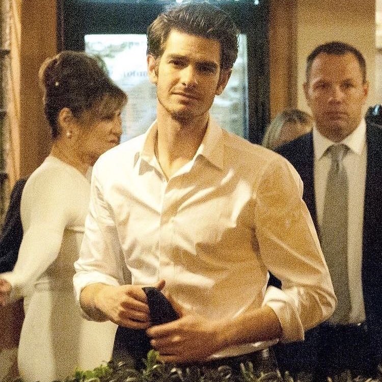 dailyyandrew's tweet photo. andrew garfield on this day. https://t.co/FA1rjQElU9