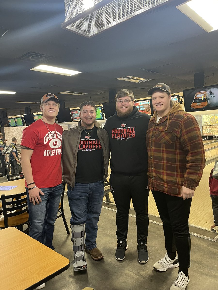 Having a great time watching Grand View Bowling have a day! <a href="/GVVikingFB/">Grand View Football</a>