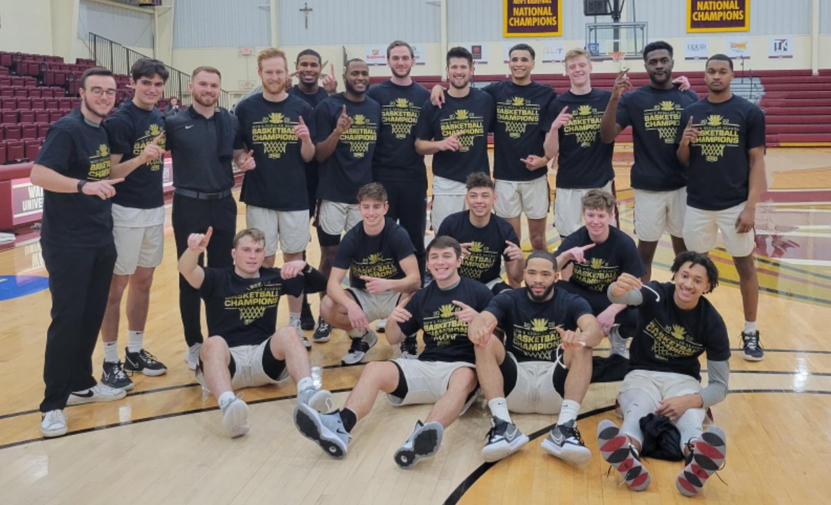 WalshCavsHoops's tweet photo. 🏆 GMAC CHAMPS 🏆 https://t.co/pNaJazhKiS