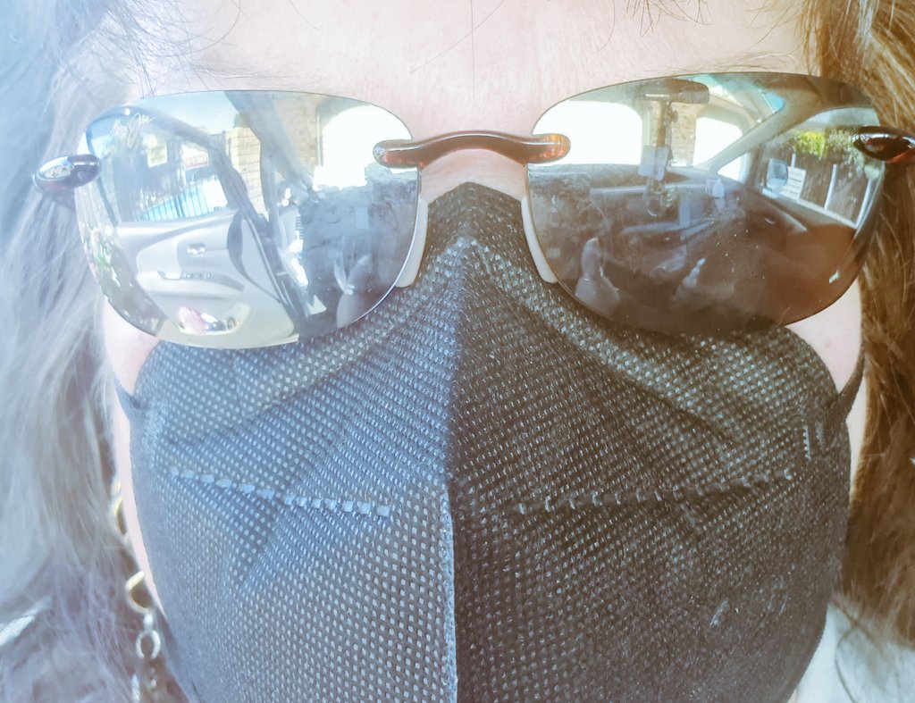 krysbeardman's tweet photo. #Maskedlife https://t.co/N72rdTcIDV