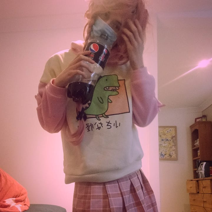 femboyerin's tweet photo. Drinking @PepsiMAX 
(Not sponsored I swearrrr) https://t.co/BhvEUWOJBy