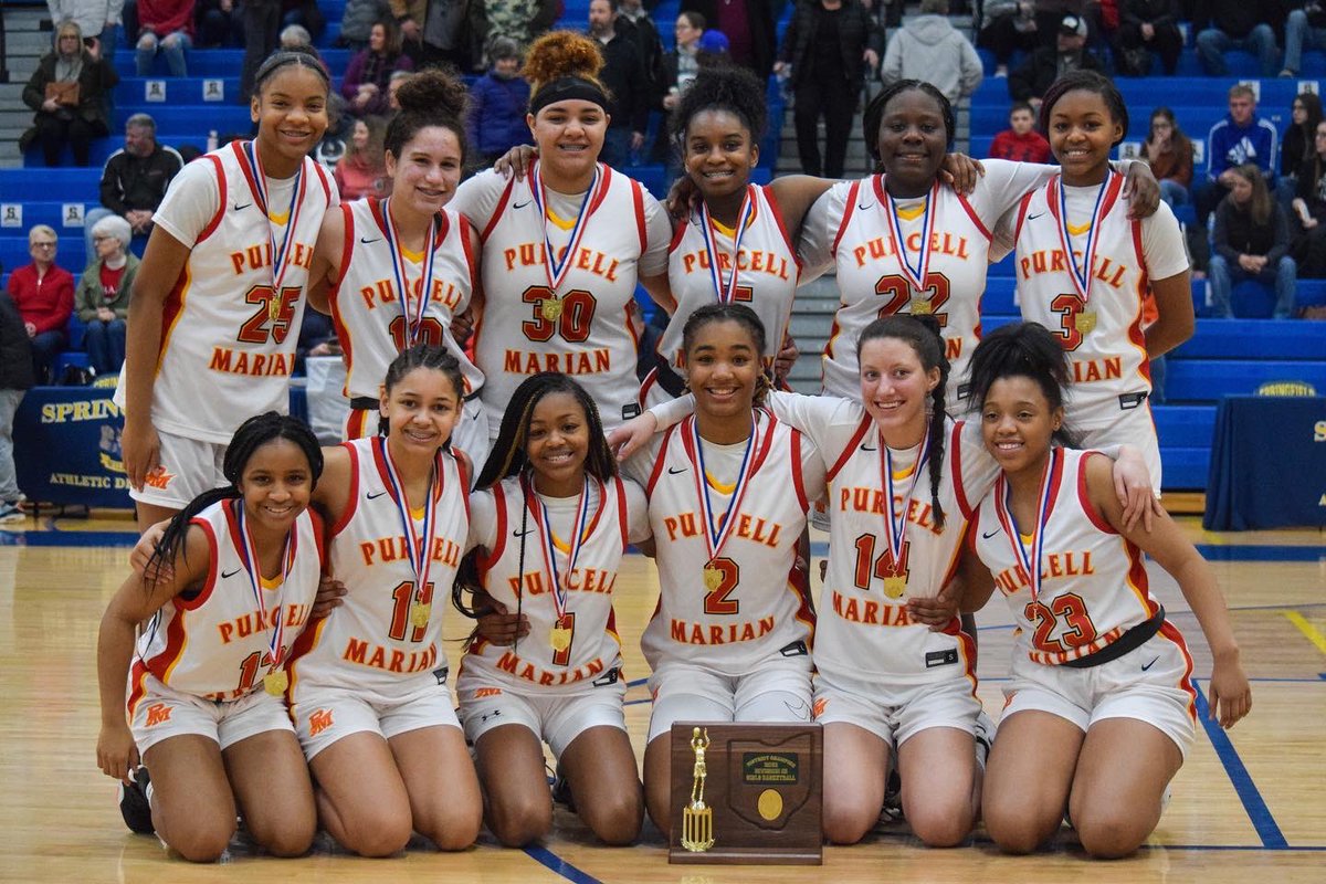 PMCavs_GBB's tweet photo. All smiles for the 2022 Division III District Champions! ⚔️😁

#Together #OnwardCavs #DWWD #TEACH https://t.co/VvhskGPPrt