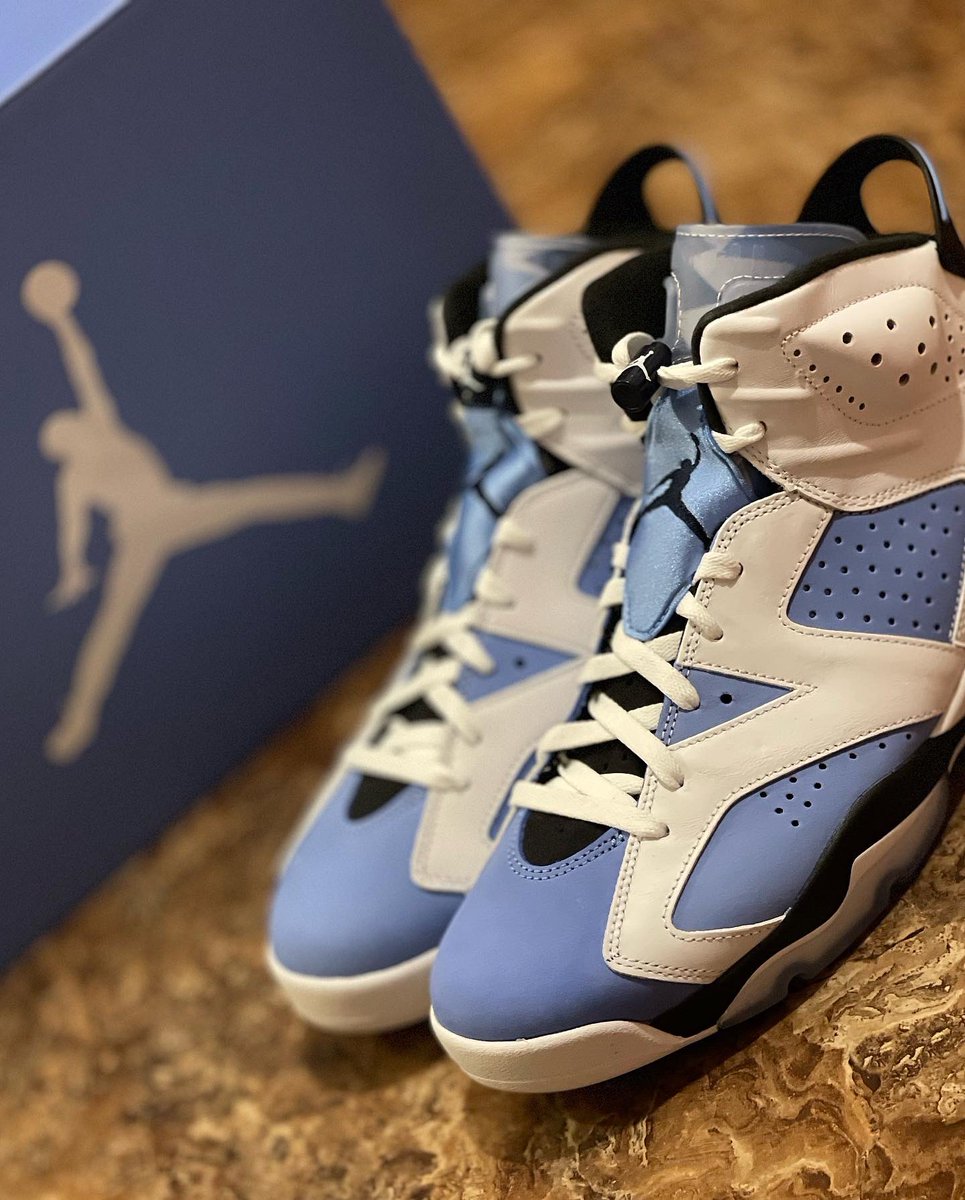 CHINNIE1380's tweet photo. JORDAN 6 RETRO “UNC”
•
These are ehhh to me. Same like the UNC 4’s, overrated.
•
#Nike #JordanBrand #Jordan6 #UNC6 #SNKRS #ShockDrop https://t.co/mIZ3txrASB