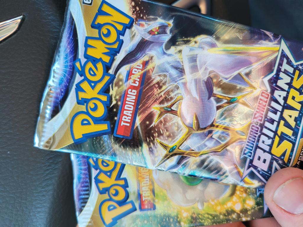 Shortt_Ethan's tweet image. First time opening Brilliant Stars #PokéRev