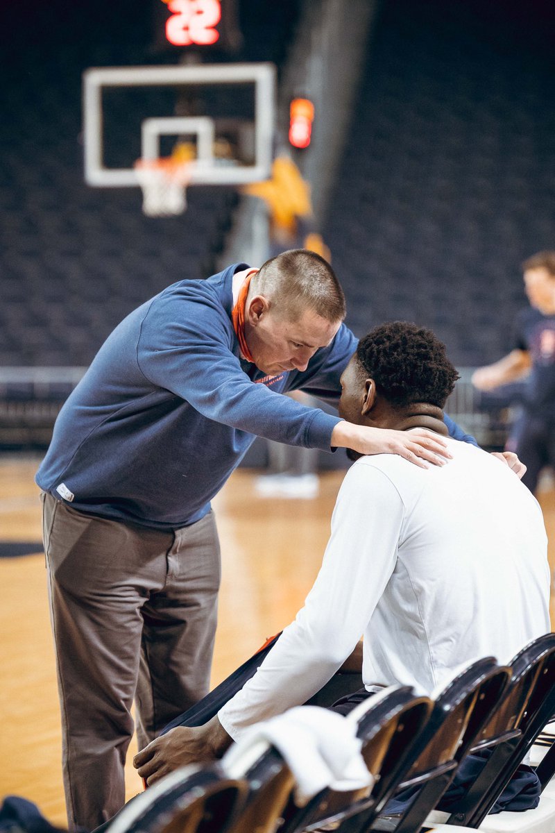 Illinois Men's Basketball tweet media