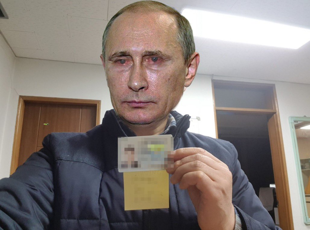 WhaleFUD's tweet image. 🚨🚨 BREAKING NEWS:
PUTIN MADE COINBASE ACCOUNT 3 HOURS AGO TO BUY CRYPTO