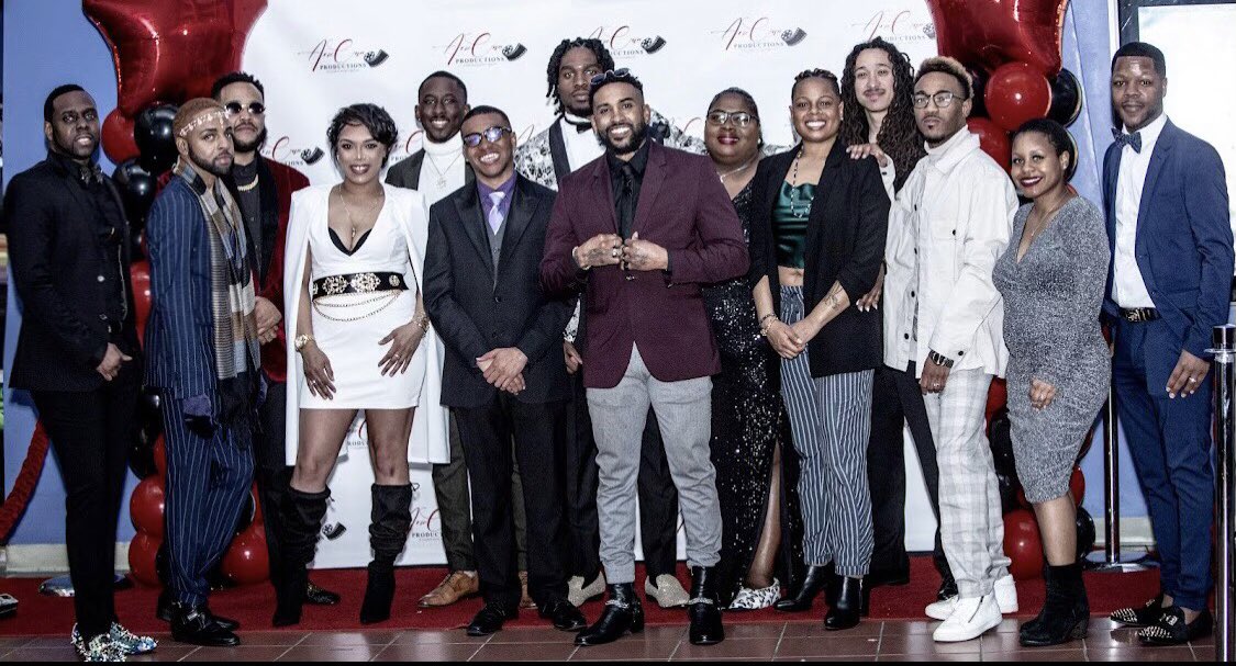 ariecanproduct1's tweet photo. Last Saturday 2/19/22 was one of the best days of my life. The sold out premiere of #secrets and #deardiary was phenomenal. The energy, support and love was overwhelming ❤️🌟👏🏾🙌🏾. It’s only UP FROM HERE! @leonardmartin01 @ariecanproduct2 https://t.co/1ffjfimG1i