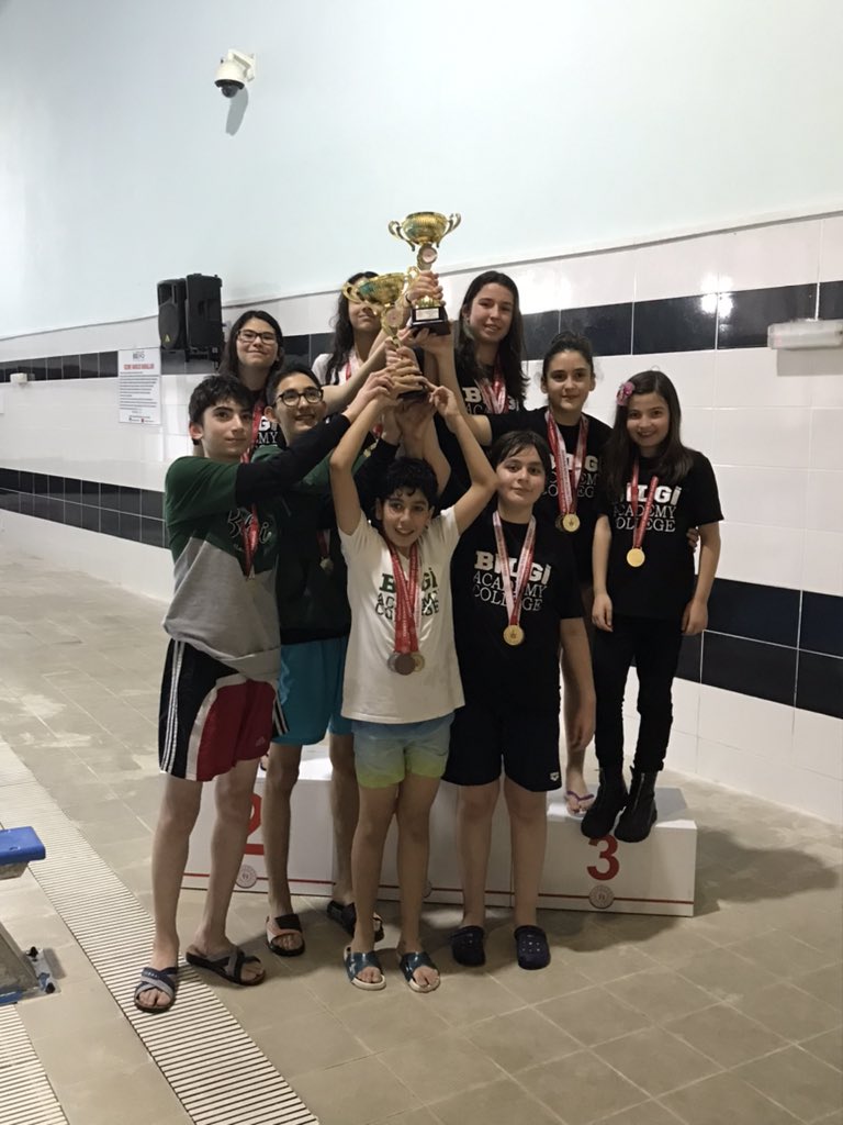 Champions 🏊🏊🏻‍♀️