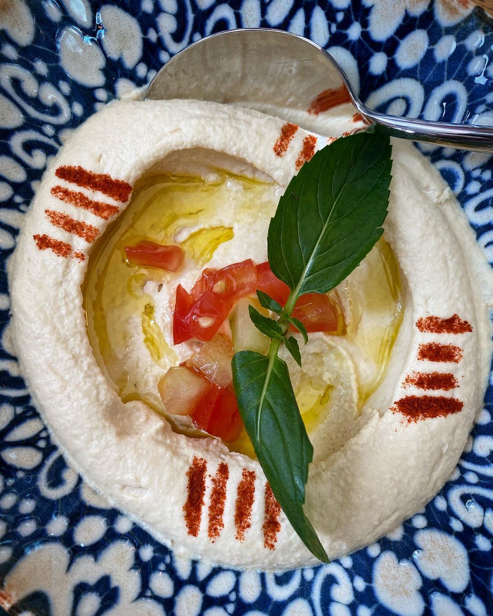 cmexicana's tweet photo. Hoy abre la nueva casa del restaurante Al Andalus en la Torre Aleph, ubicada en la esquina de Insurgentes Sur y Eje 10. No se pierdan la magnífica cocina de los chefs Mohamed Mazeh y Poncho Coronado. El lugar quedó espectacular. #SanÁngel #CDMX #Novedadesculinarias https://t.co/qJ7Rj57mgG