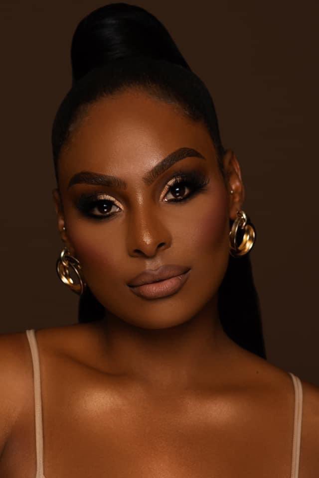 AlashaePhoto's tweet image. Hi 👋🏾 my name is Aquina La’Shae I am a beauty photographer &amp;amp; makeup artist you can check out more of my work on IG: @alashaephotography