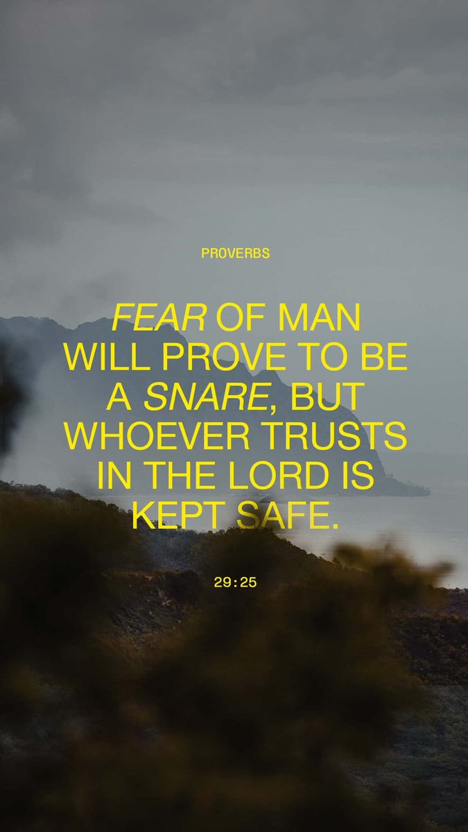 truthsayer847's tweet photo. Do not #fearman, instead #trustGod. Our living #Creator always wins in the end. Do you want to be on the #winningside or the #losingside? Do you want to support #good or #evil? It is #yourchoice. #Choosewisely . #Wisdom #BeWise #BeSmart #Science #Truth https://t.co/eGhvVePgBG https://t.co/009ESNCwzK