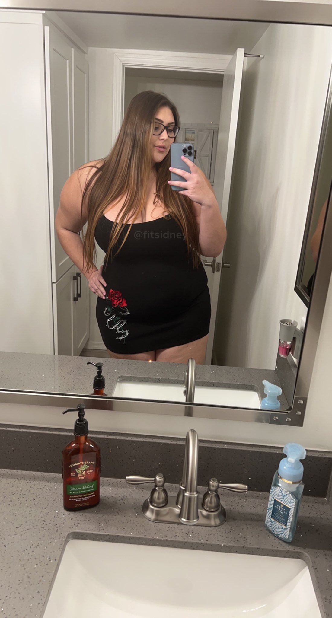 TW Pornstars - Fit Sid 💗. Twitter. Is this a good time to say… hi 👋 😘