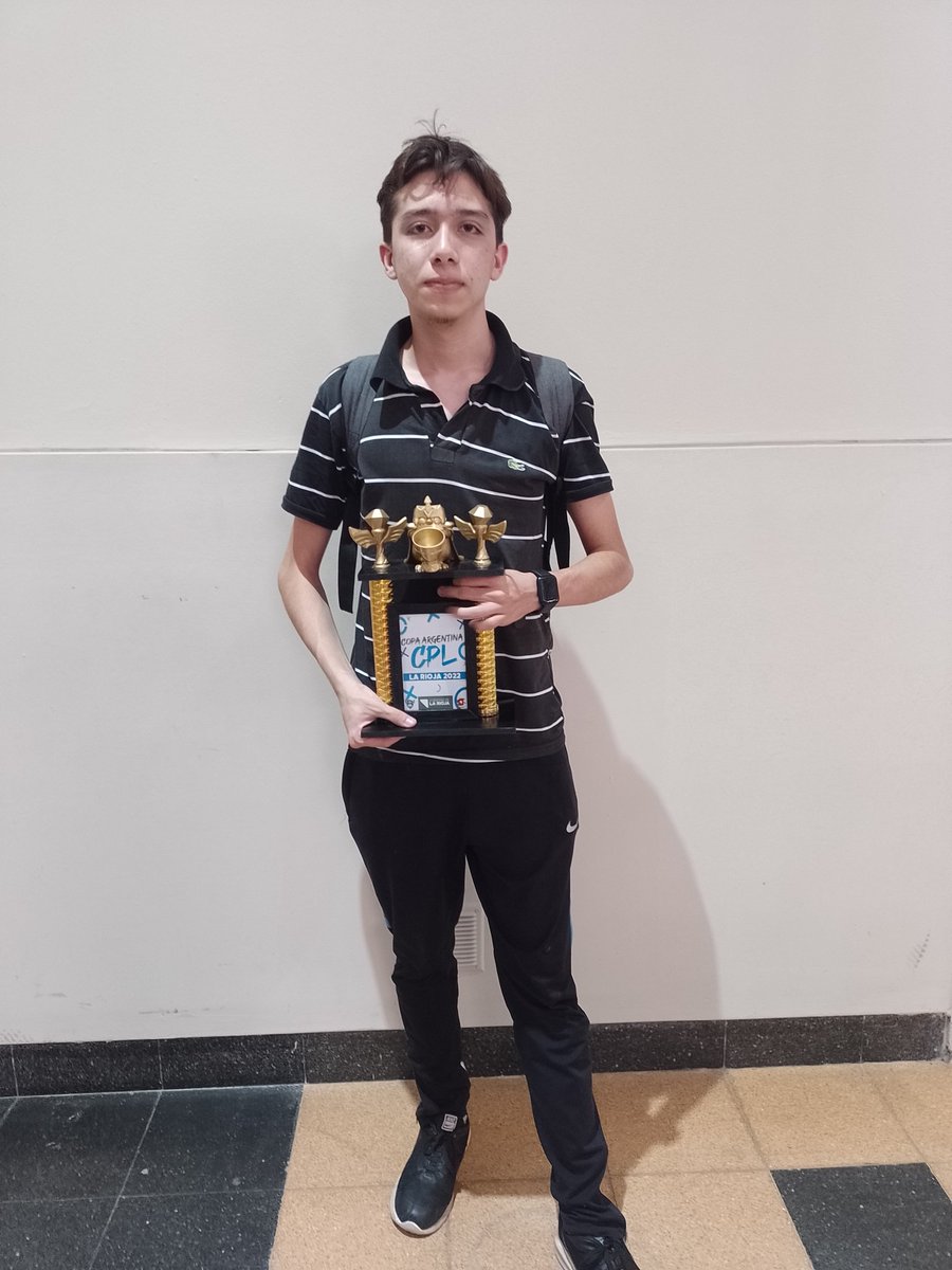 CircuitosLatam's tweet photo. Felicitaciones @dogthwars ganador de la #CopaArgentinaCPL TFT 🇦🇷🏆 que logro llevarse $50.000  y ser el primer campeón del País. FELICITACIONWS https://t.co/czSJB80bpZ