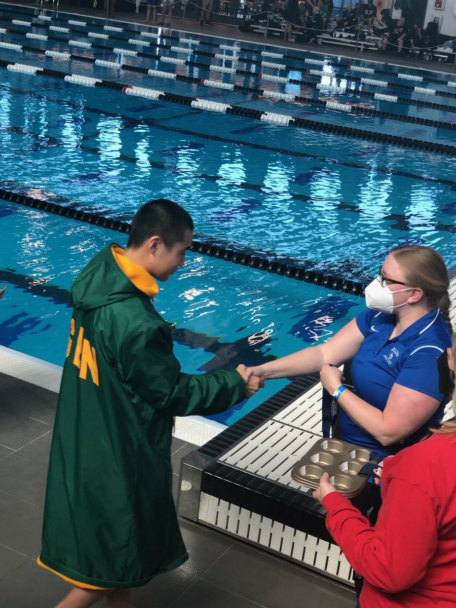 GBN_Athletics's tweet photo. Congratulations Matthew Yuan on finishing third in diving at the State Meet today. https://t.co/kV36IdsZaU