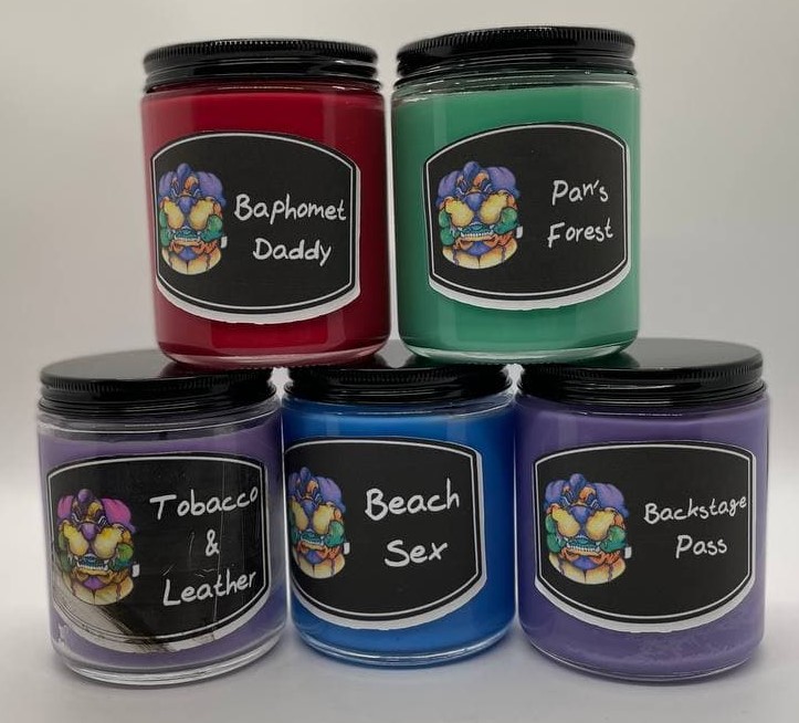 rufftoughtoys's tweet photo. https://t.co/dVr81uw7gS

I now have these 5 candle scents in my shop! From spring to demon summoning, there's a scent for almost every occasion :P 

#scentedcandles #candles #candlemaking https://t.co/DR4Y1U8gFX