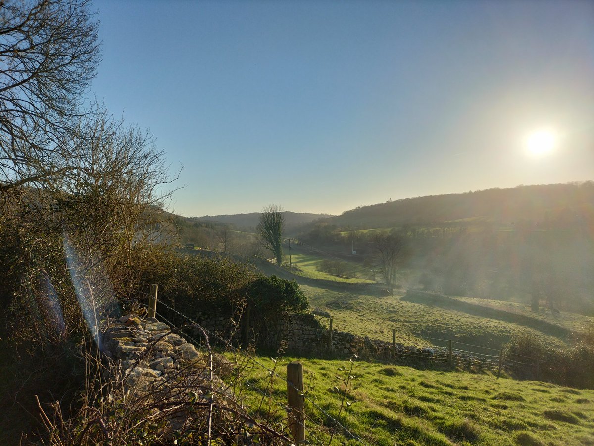 BathRunner's tweet image. What a day!! #bath #bathcountryside #naturelover