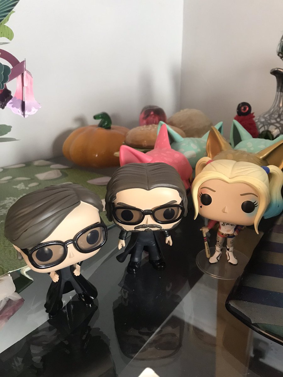 RGibsongirl's tweet image. Neo and Trinity make friends with Harley and the Lying Cats. #MatrixRessurections