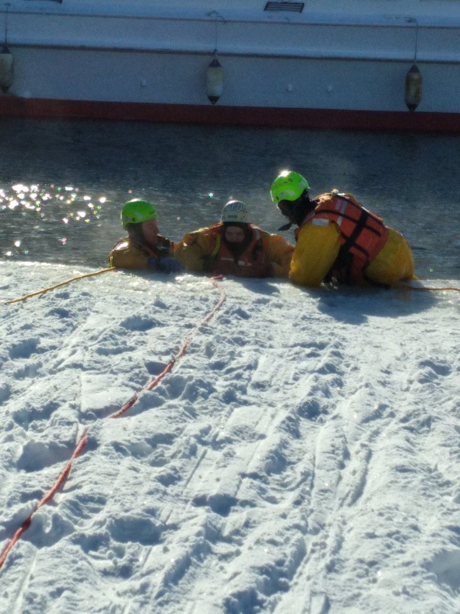 Gananoque Fire tweet media