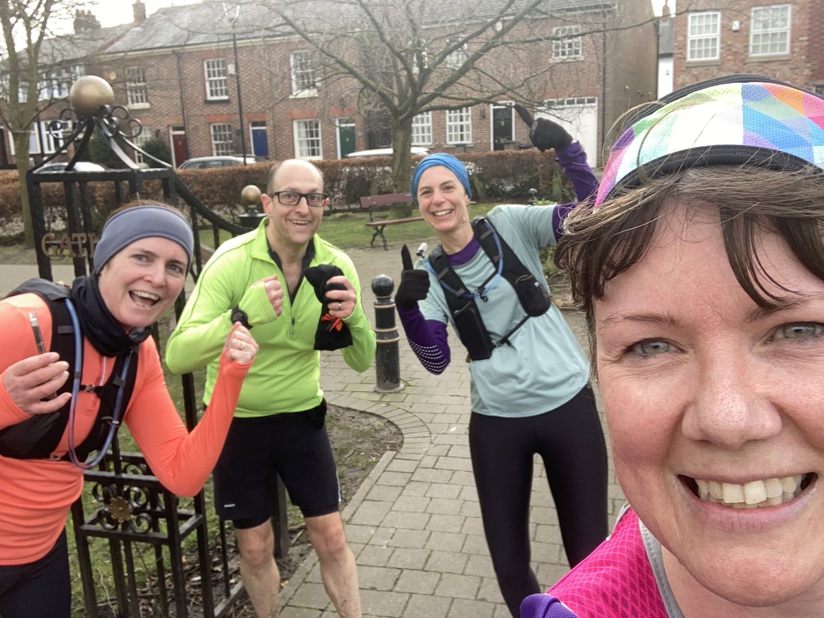 ZoeMerchantOT's tweet image. 28km today in our @Marathon_Mcr training. Gatley to @DunhamMasseyNT via @WythenshaweHosp &amp;amp; back again. My longest ever run &amp;amp; grateful to my @GatleyRunners pals for the ongoing support. 2 more weeks of mega long runs &amp;amp; then the tapering begins. #5weekstogo